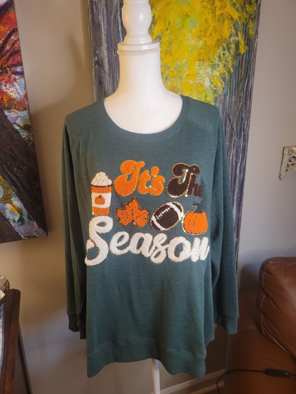 Women's Crewneck 'It's The Season' Green Pullover Sweater